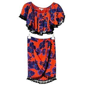 Lovers and Friends 2 Piece Outfit Women’s Size XS Tassel Crop Top Skirt Set